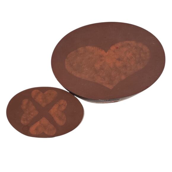 Set of Two Shaker Style Oval Balsa Boxes Heart Lids - Picture 2 of 10